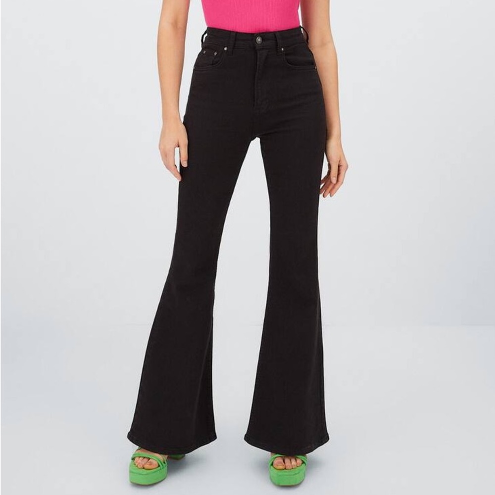 NWT Stradivarius Black Flare Jeans